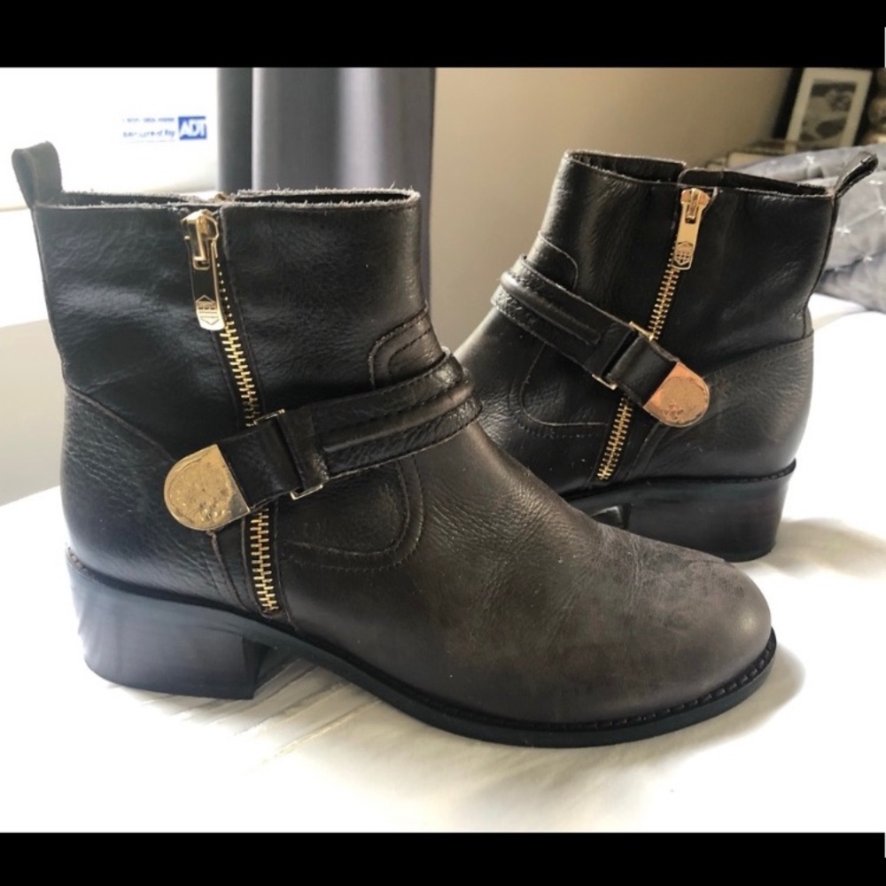 Vince Camuto boots